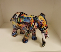 Kleurrijke spaarpot olifant keramiek blauw/geel