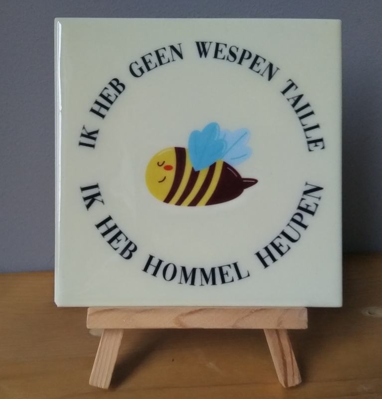 Tegeltje hommel heupen