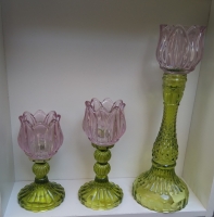 Glazen kaarsenstandaard tulp groen/roze - M