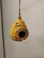 Decoratie vogelhuisje bijenkorf