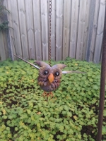 Decoratieve hang uil