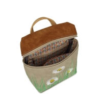 Hi-di-hi Tas Meadow 04