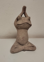 Beeld yoga kikker - 2