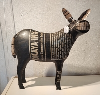 Ezel van gerecycled blik