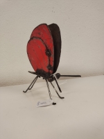Metalen vlinder rood uit Zimbabwe