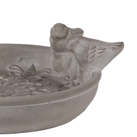 Vogelvoederbak met vogeltjes